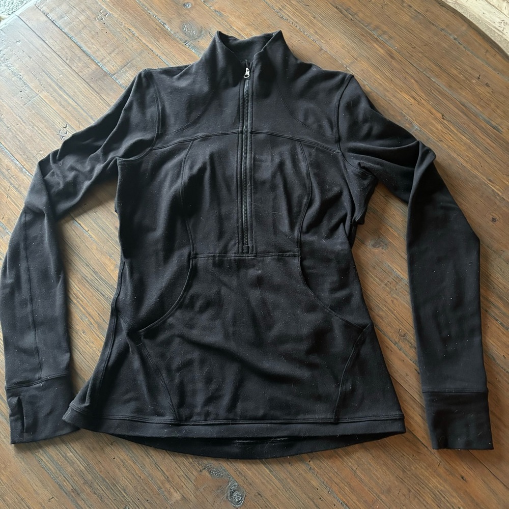 Lululemon Athletica size 8 solid black half zip define pull over